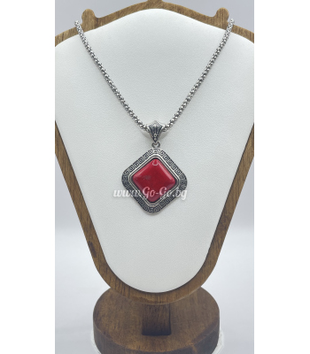 Висулка от Корал